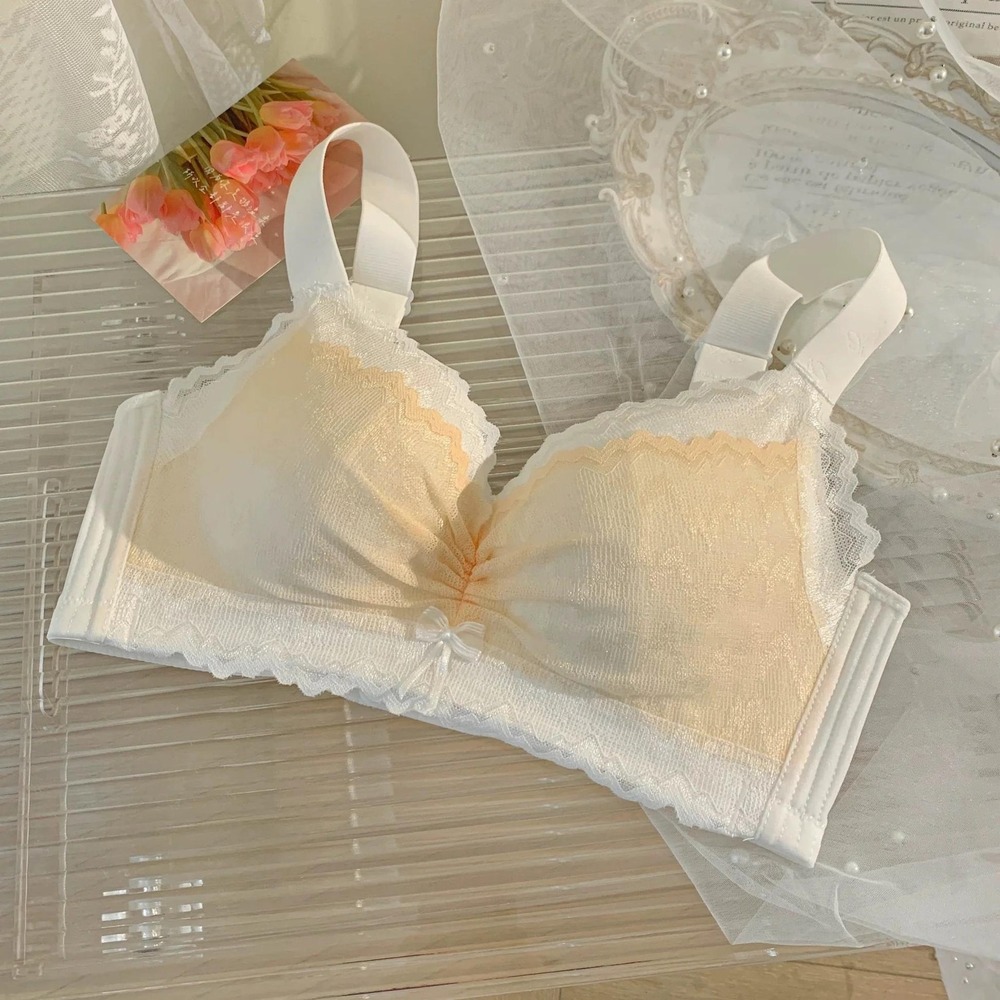 Women's Plus Size 48/110D White & Beige Lace Wireless Bra, Comfortable Everyd